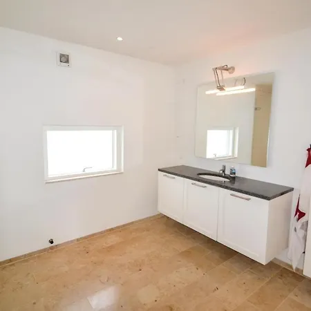 בית נופש Two-bedroom Holiday In *